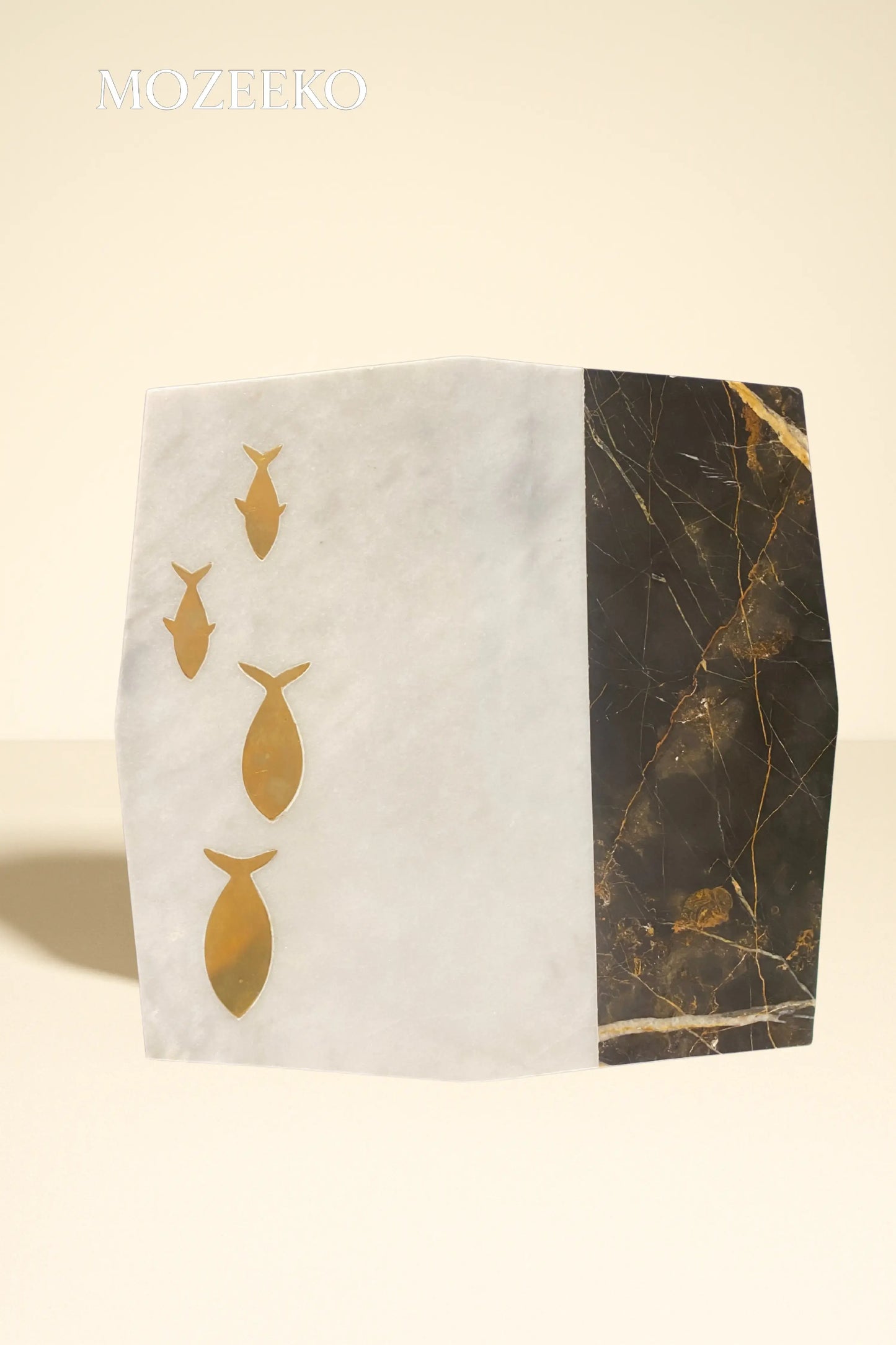 Brass Fish Inlay Marble Accent Table – Ziarat White & Black Gold Segmented Top | Mozeeko